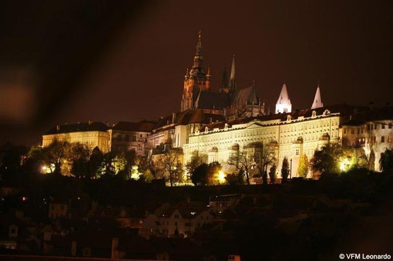 Hotel Klarinn Prague Castle Exterior photo